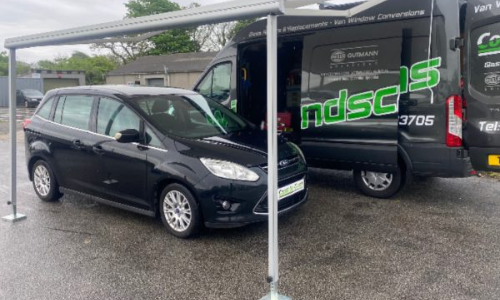 Awning for Mobile tech